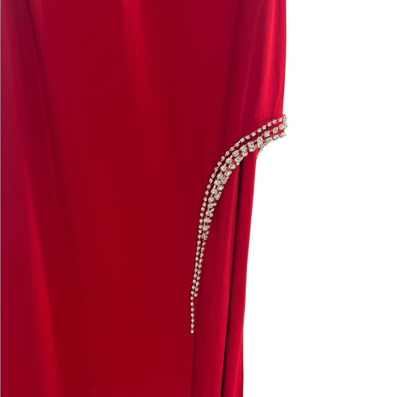 NWT Mac Duggal Red Rhinestone Halter Neck Dress w/High Split - Picture 6 of 9